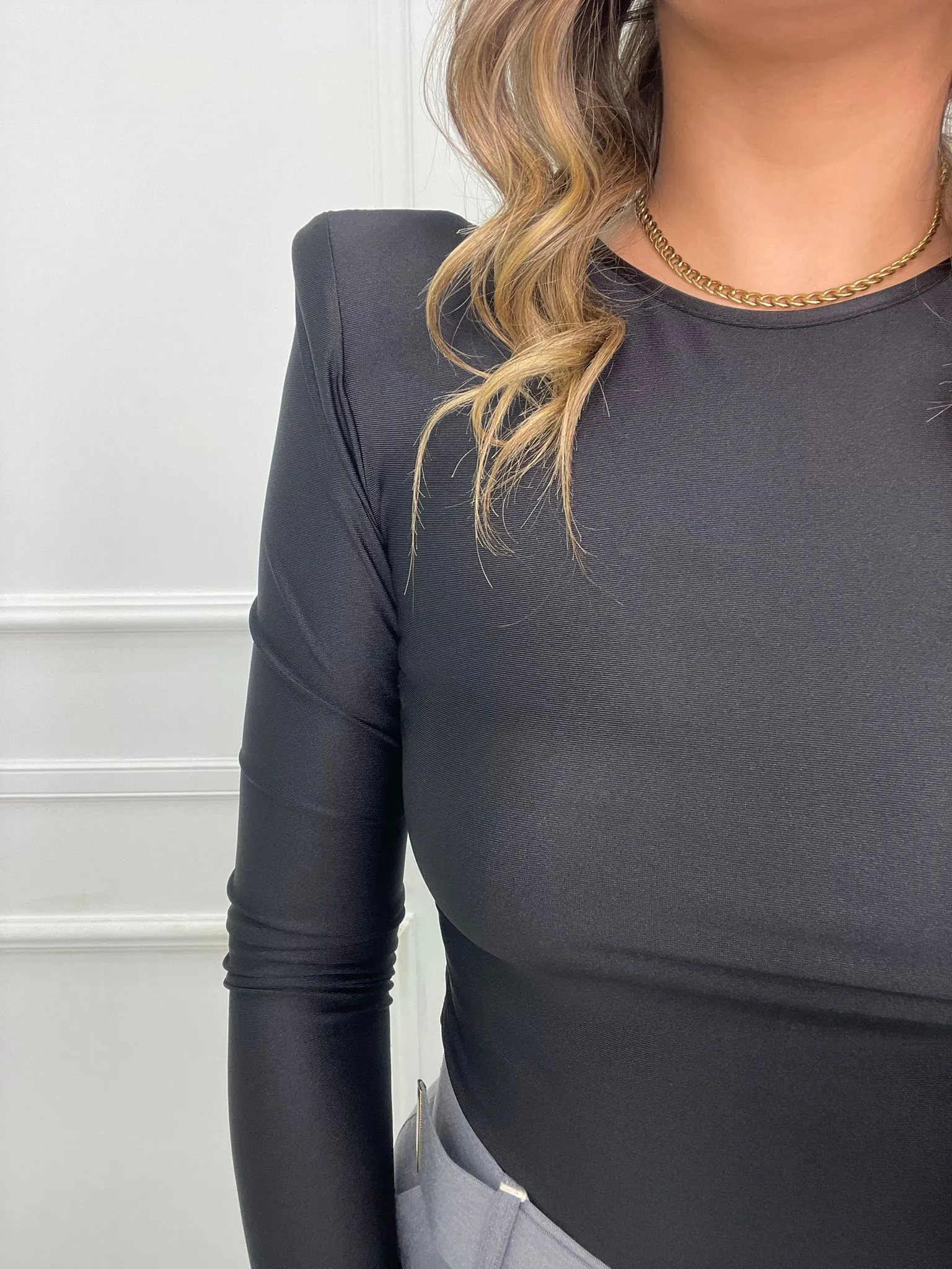 Body in lycra con spalline
