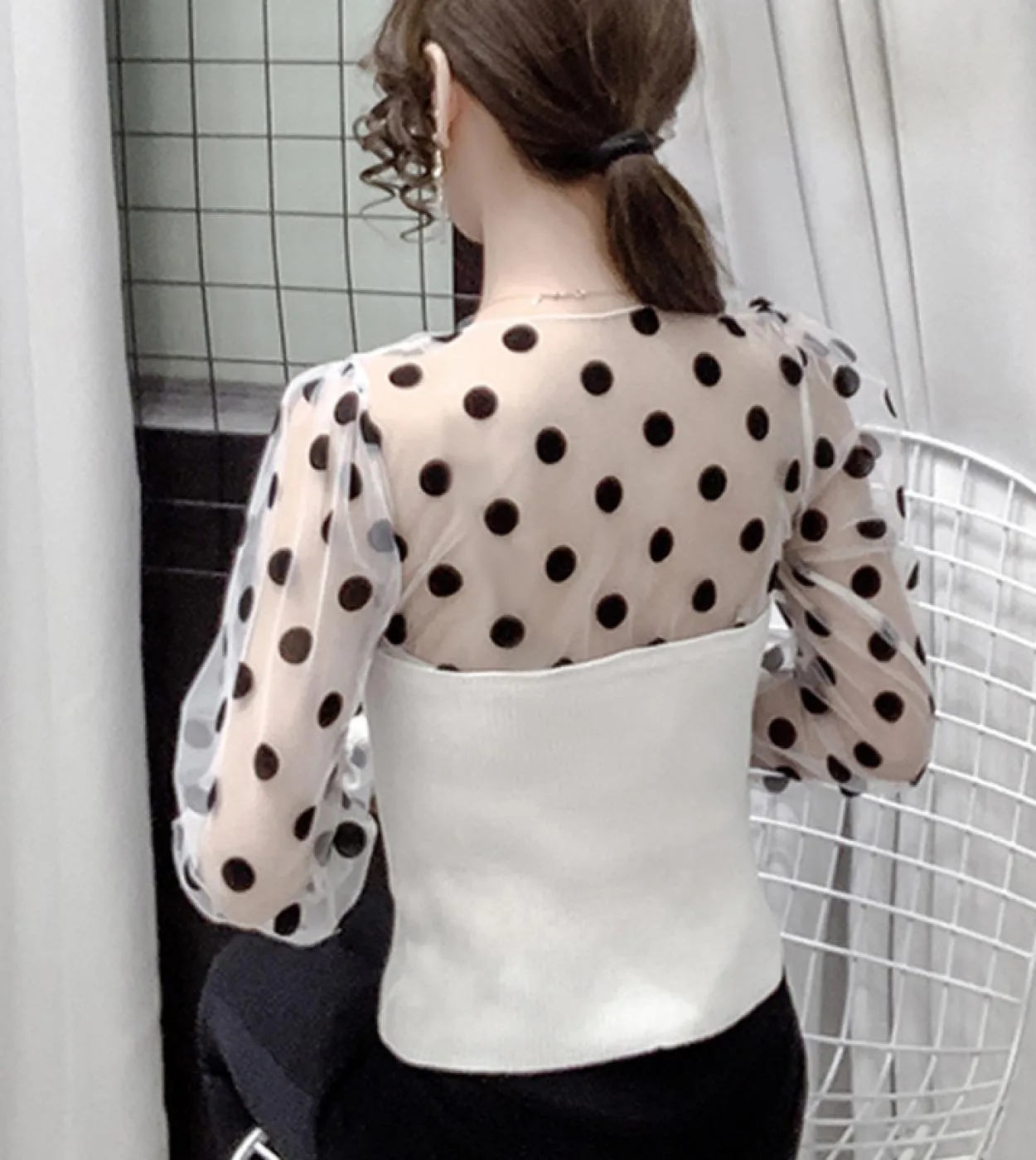 Camicetta da donna con colletto quadrato patchwork francese Camicetta in cotone lavorato a maglia in chiffon a pois moda Manicot