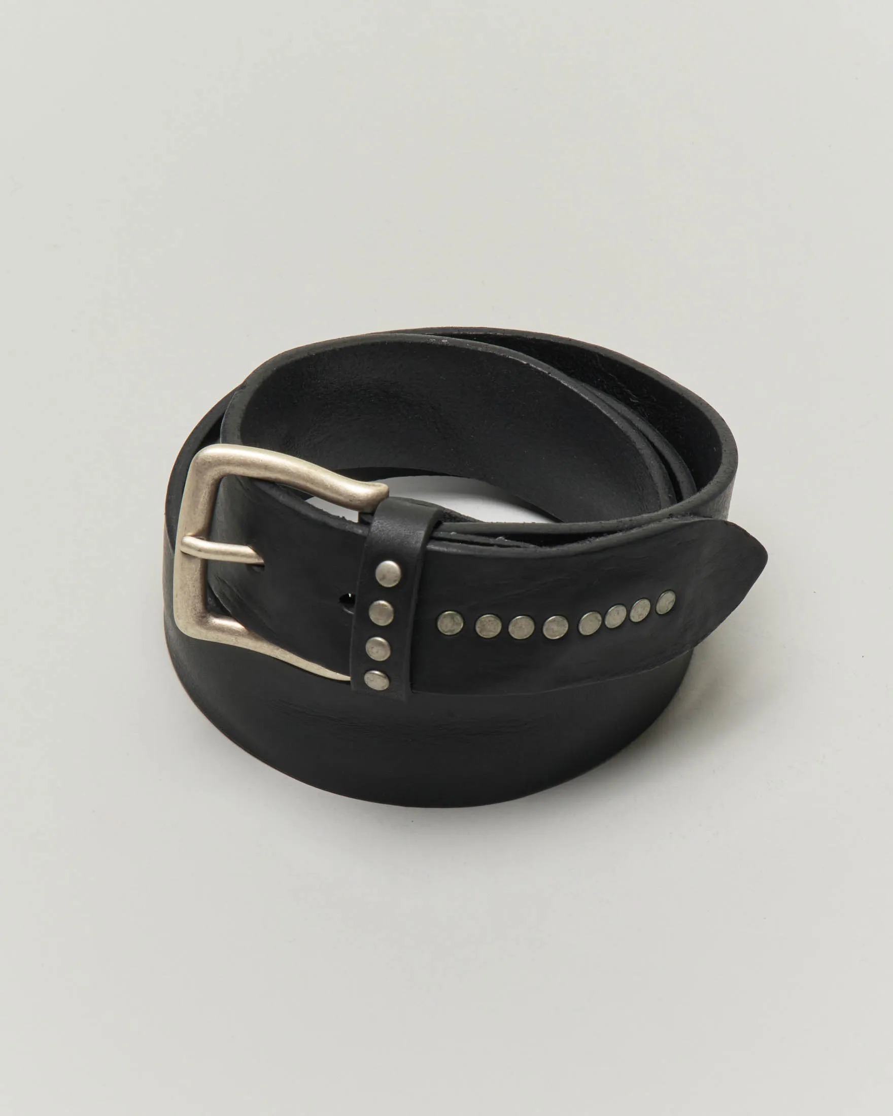 Cintura nera in pelle con borchie