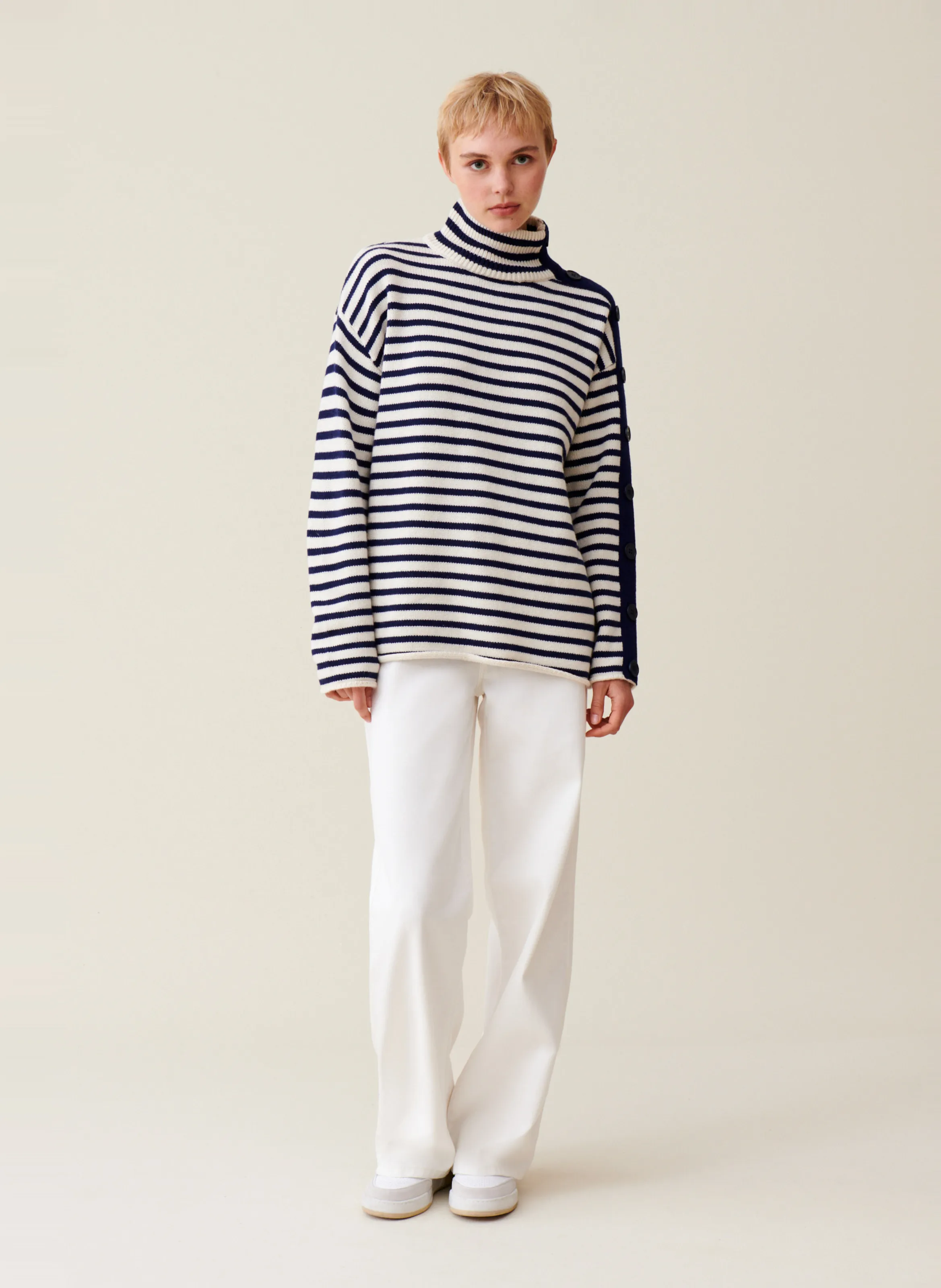  CLAUDIE PIERLOT   Maglione a righe con collo alto e bottoni | Multicolore