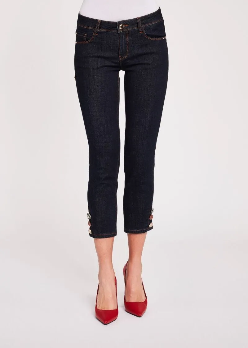 Jeans con bottoni gioiello