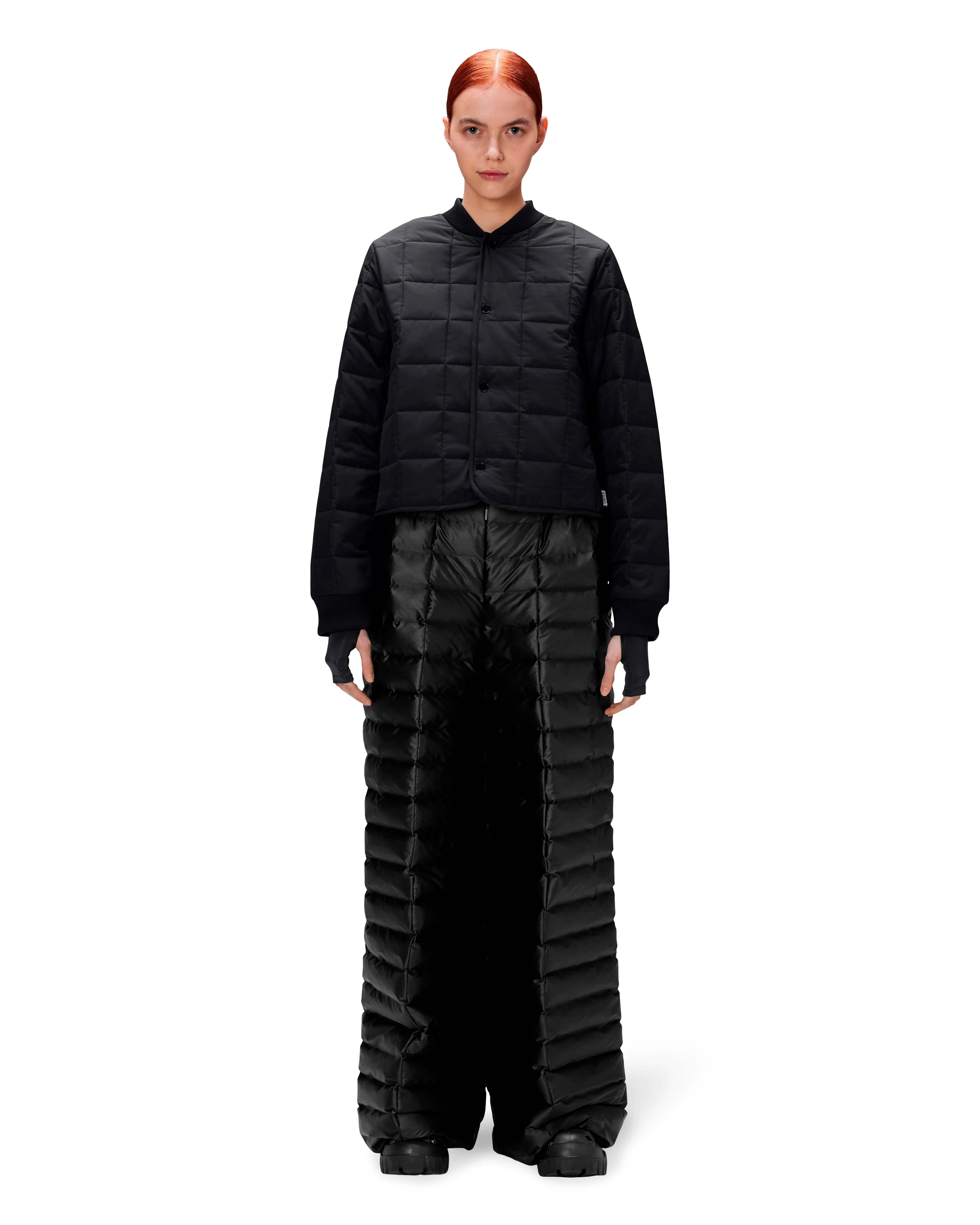 Liner W Bomber Jacket nera in tessuto idrorepellente con colletto in piedi