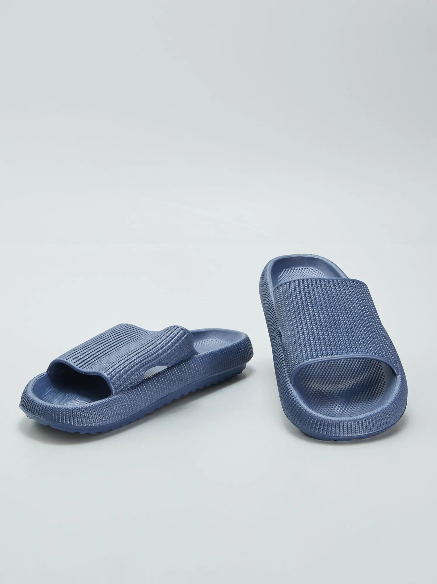 Sandali in plastica preformata - BLU