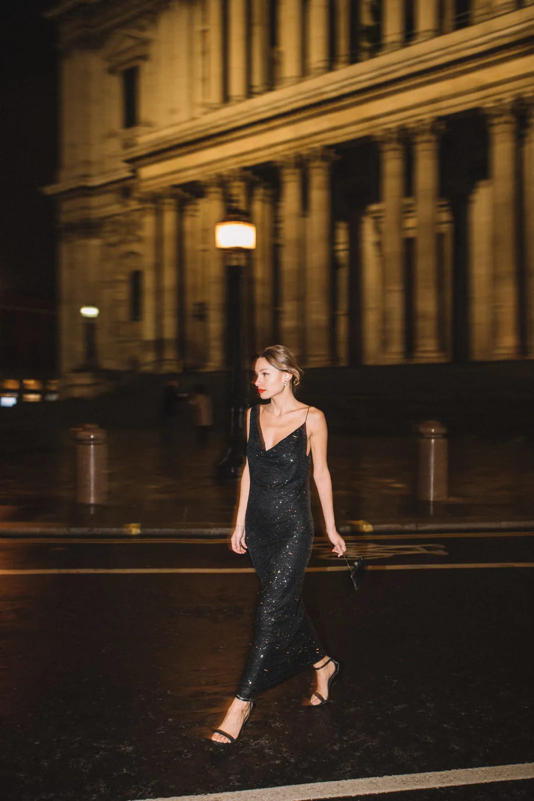 VESTITO MIDI PAILLETTES NERO