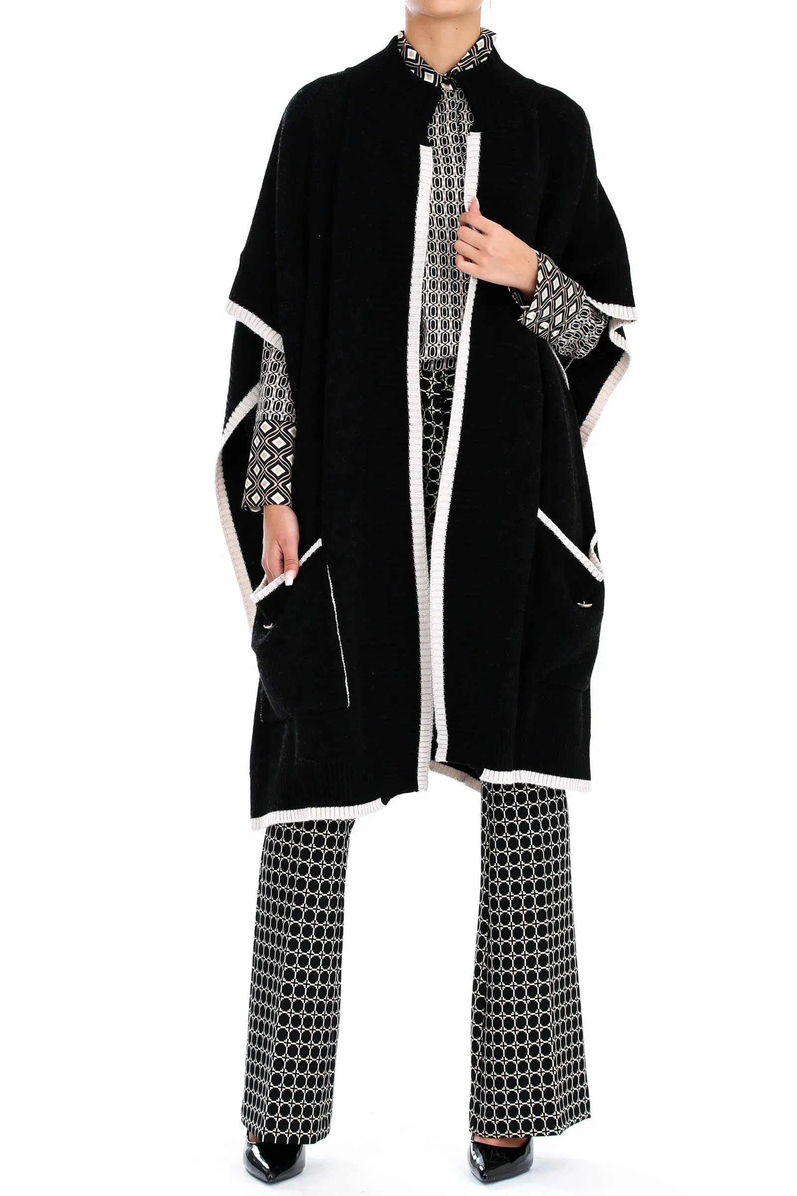 W2-MTP01 Mantella Black&White  