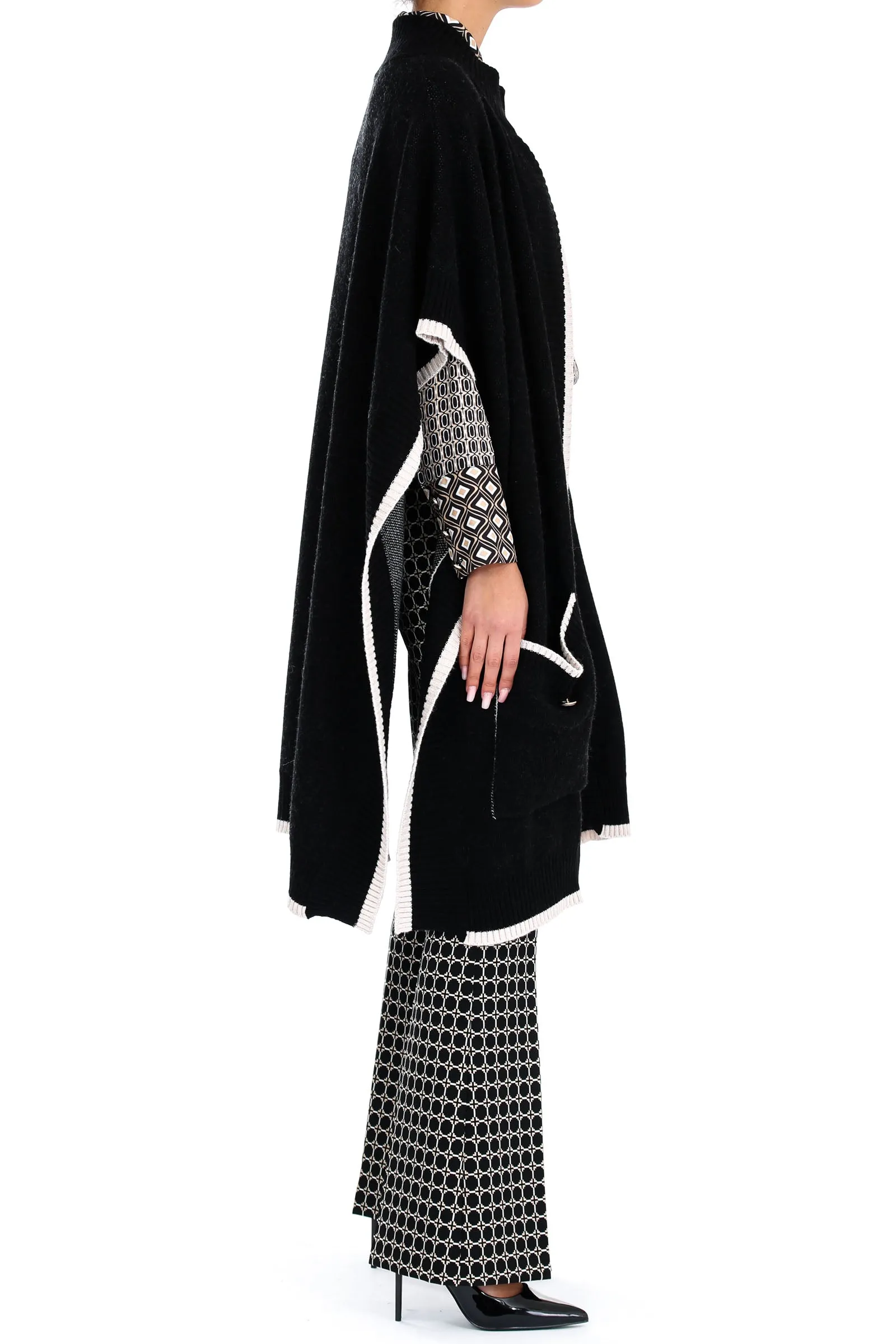 W2-MTP01 Mantella Black&White  